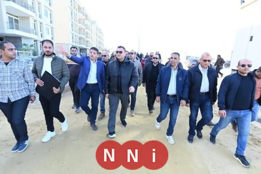 وزير الإسكان يتابع تقدم مشروع مارينا 8 وتحديث مدخل مارينا 5