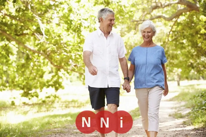 أفضل الأغذية لتقوية مناعة كبار السن: نصائح من استشارية التغذية