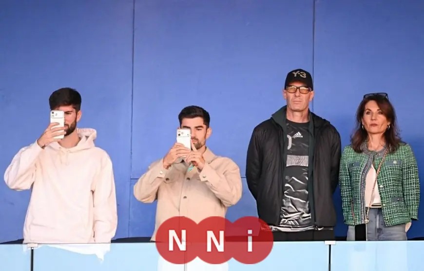 زيدان يشجع زملاء لوكا في مباراة الجزائر ونيجيريا في ربع نهائي أمم أفريقيا