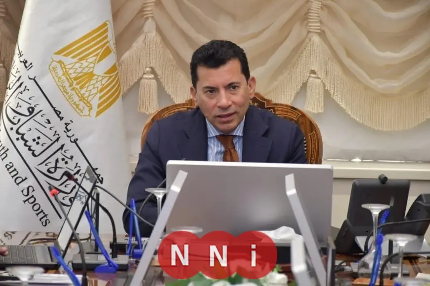 متابعة انطلاق اختبارات الموسم الرابع: وزير الرياضة يجتمع مع مسئولي كابيتانو