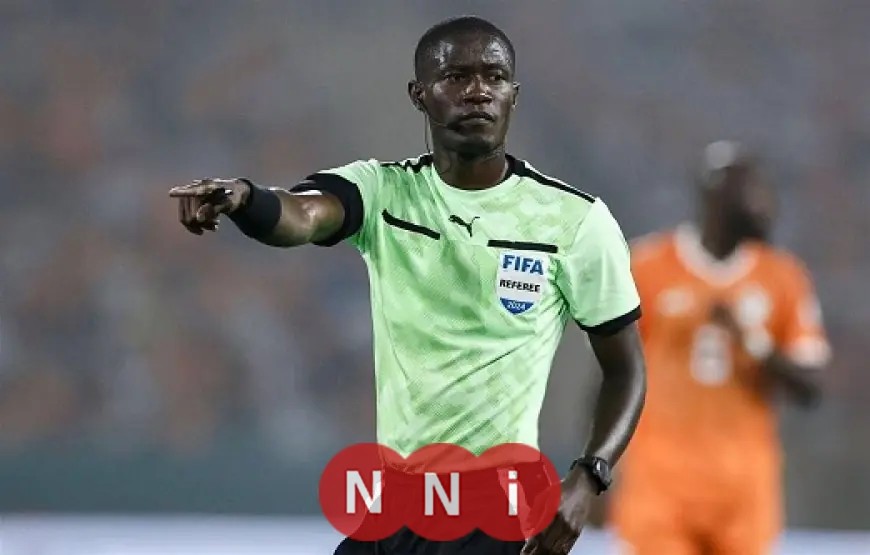 الحكم الجابوني أتشو يقود مباراة قوية بين مصر والسنغال في نصف نهائي بطولة أفريقيا