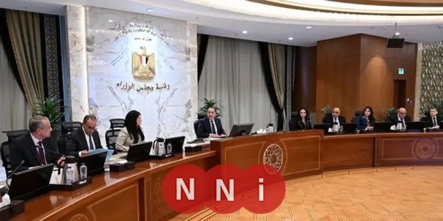 رئيس الوزراء يدرس التكلفة الاقتصادية لاستضافة اللاجئين والمهاجرين في مصر