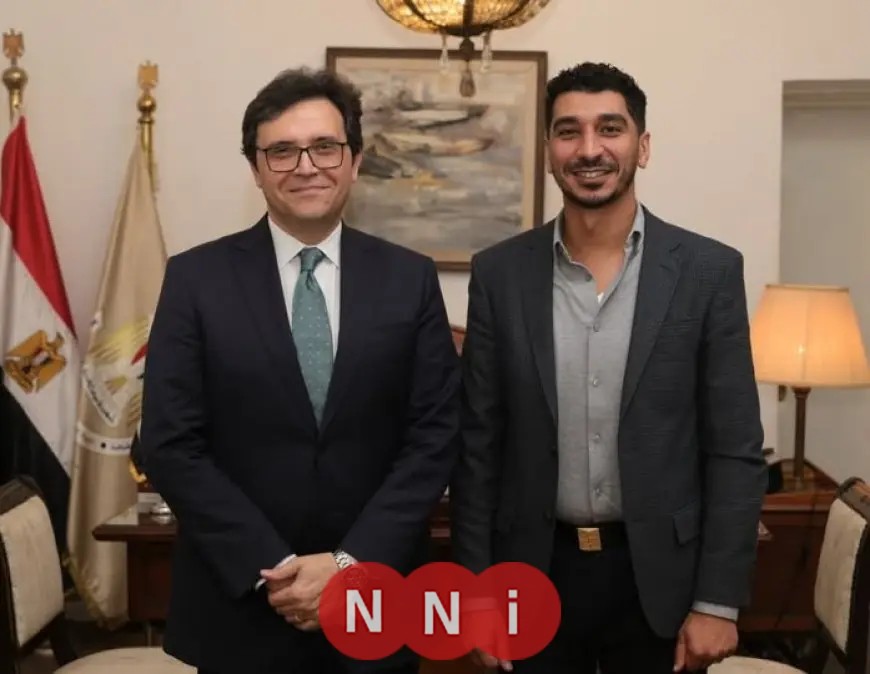 لقاء مثمر بين وزير الثقافة والمخرج كريم الشناوي لتعزيز التعاون ودعم السينما الشابة