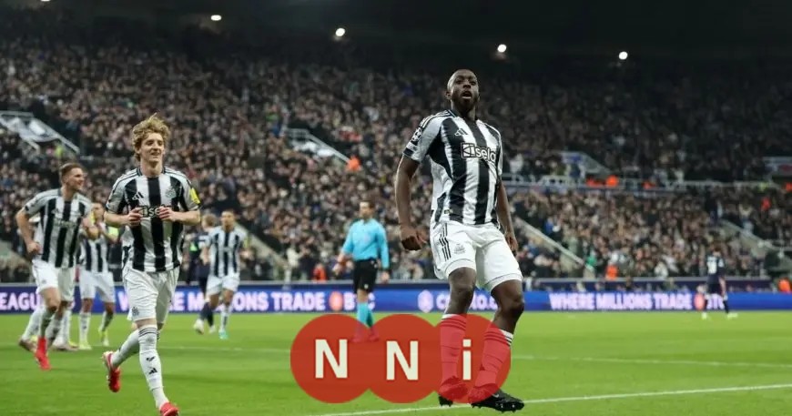 نيوكاسل يهزم آيندهوفن ويزيد حدة الصراع على المركز الثامن مع تشيلسي