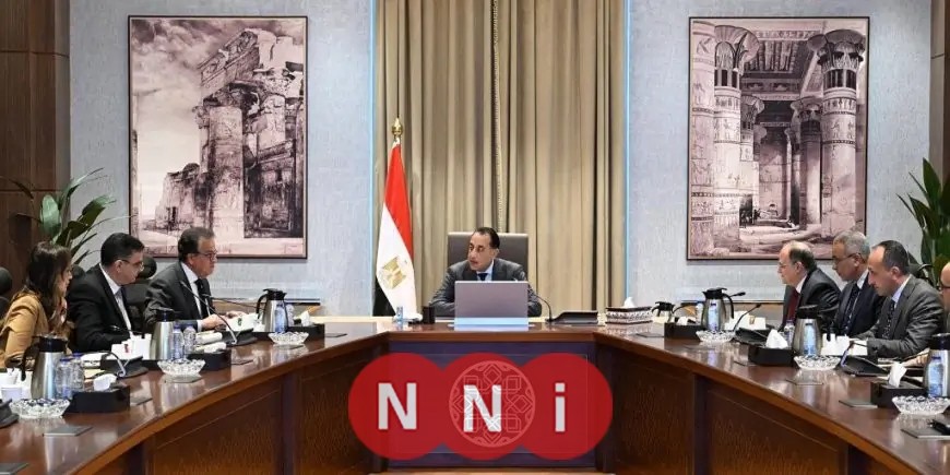 رئيس الوزراء مدبولي يؤكد متابعة مستمرة لسداد مستحقات شركات الدواء لضمان استقرار التوريد