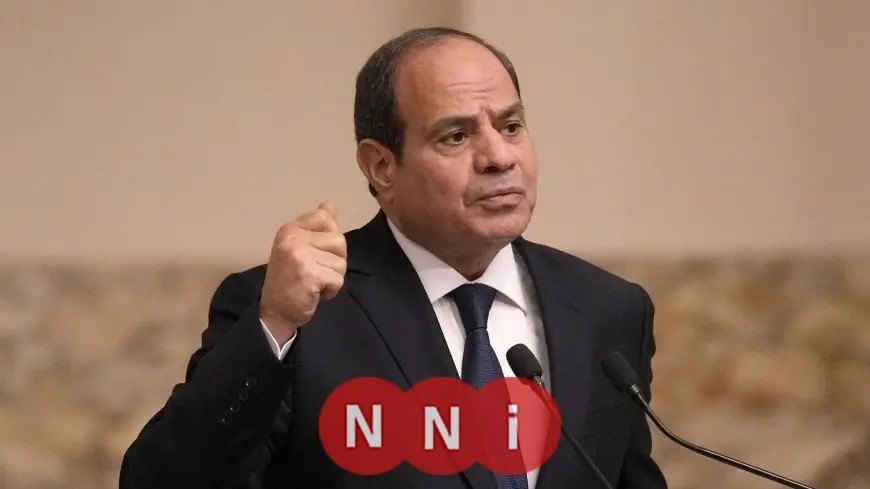 الرئيس السيسي يمزح مع وزير الداخلية مؤكدًا: فريقك سيورطك في المشاكل