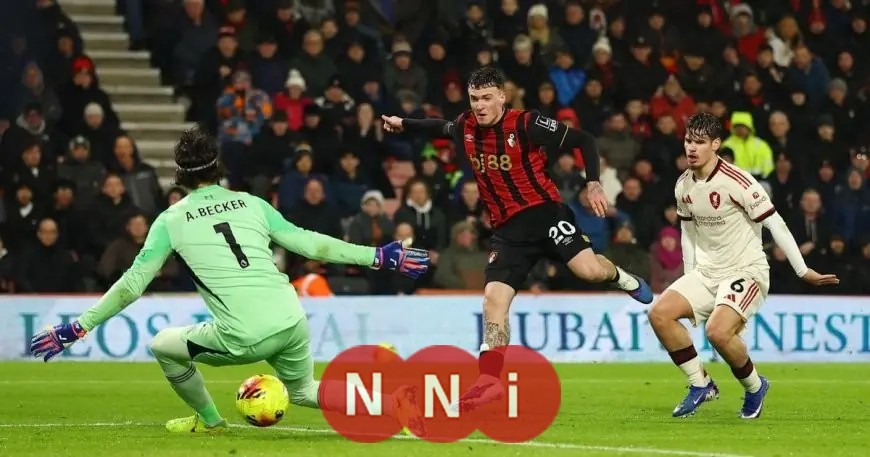 صاعقة بورنموث تُربك ليفربول في الشوط الأول وفان دايك يُشعل الأمل من جديد