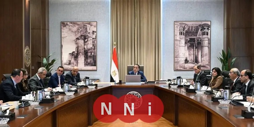 مدبولي يتابع تقدم مشاريع الطاقة ويستعرض الجهود المبذولة في التطوير