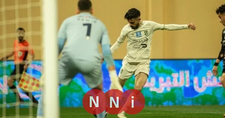 حارس يبدع بإنقاذ ركلتي جزاء لكنه يحرز هدفًا في مرماه وضمك يخسر أمام الحزم