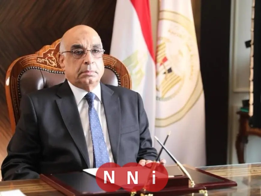 الشهر العقاري يفوز بجائزة الوحدة المتميزة في تقديم الخدمات الحكومية