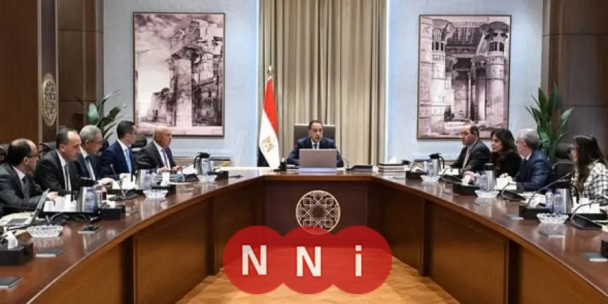 رئيس الوزراء يستكشف توطين صناعة السيارات وتعزيز تنافسية المناطق الحرة