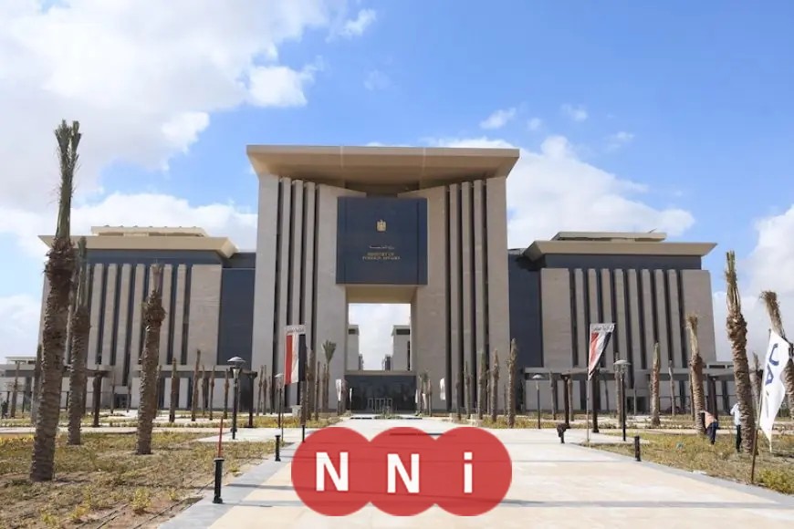 مصر تراقب عن كثب أوضاع المواطنين المصريين المحتجزين على سفينة في المياه الإيرانية