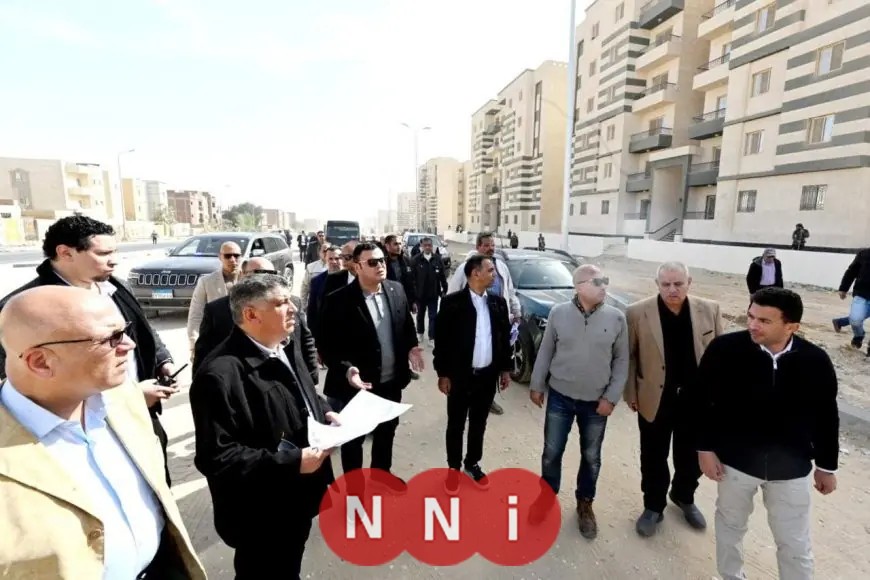 جولة لوزير الإسكان في مشروعات حدائق أكتوبر وزيارة لمستشفى المدينة لمعرفة تطورات الإنجاز