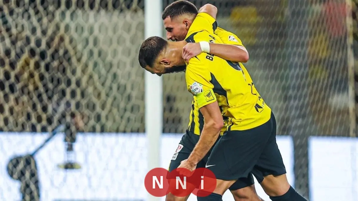 كريم بنزيما يتخلى عن متابعة حسام عوار على إنستغرام تعرف على السبب