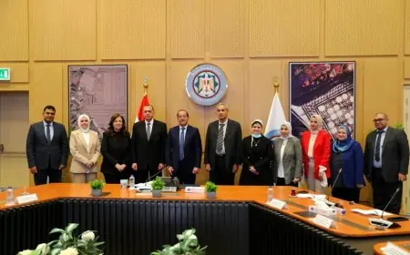 تكريم صاحب المبادرة الأعلى تقييمًا في الإصلاح الضريبي من قبل وزير المالية ومركز المعلومات عبر منصة حوار