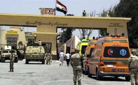 بعد عام ونصف من الإغلاق معبر رفح الفلسطيني يستأنف العمل من جديد