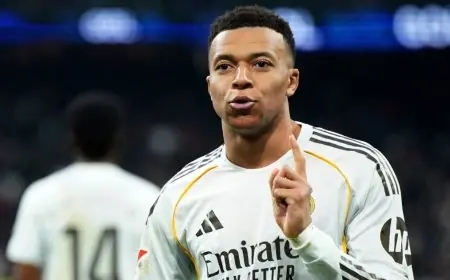 مبابي يحث لاعبي ريال مدريد على تحسين الأداء لتفادي المعاناة