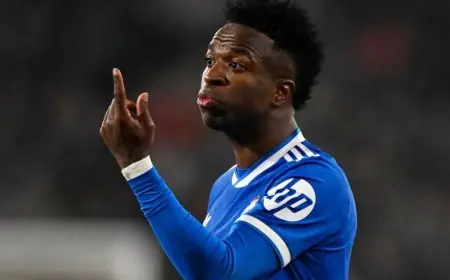 الشرطة تكشف هوية المتهم برمي قشرة موز على فينيسيوس جونيور