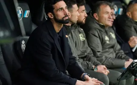 أربيلوا يخوض مغامرة أخيرة مع مدافعه المصاب بكسر في الساق