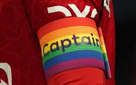الدوري الإنجليزي يلغي إجبار القادة على ارتداء شارات قوس قزح