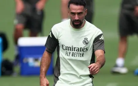 التساؤلات تزداد حول مصير كارفاخال مع ريال مدريد