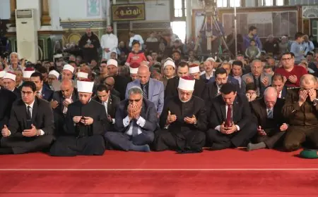 المفتي يقيم صلاة الجمعة في مسجد النصر بالمنصورة احتفالاً بالعيد القومي الـ 776 للمحافظة