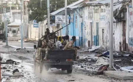 تفجير مروع في مسجد باكستاني: داعش تعلن مسؤوليتها وسقوط 36 قتيلاً و169 جريحًا