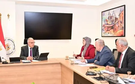لقاء وزير الموارد المائية والري مع النواب لبحث احتياجات المواطنين