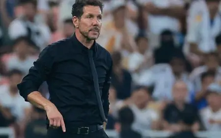 سيميوني يكشف عن 3 نقاط قوة في أسلوب لعب برشلونة تحت قيادة فليك