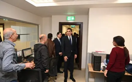 وزير الشباب والرياضة يبدأ مهامه بجولة تفقدية لقطاعات الوزارة في اليوم الأول