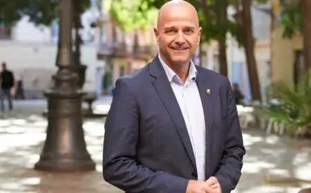 مرشح رئاسة برشلونة يتهم جوان لابورتا بخداع الأعضاء واستغلال النادي