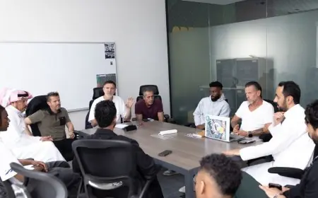 اجتماع حاسم للجهاز الفني للمنتخب السعودي مع نجوم الهلال