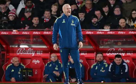 نوتنجهام فورست يطيح بشون دايش من منصبه كمدرب الفريق