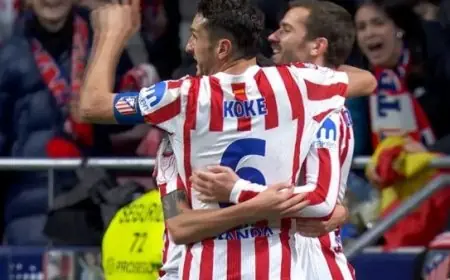 الشوط الأول: أتلتيكو مدريد يتفوق برباعية نظيفة على برشلونة في نصف نهائي كأس الملك