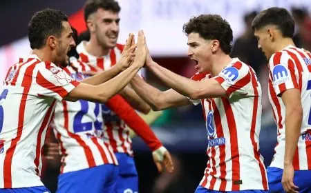 أتلتيكو مدريد يسحق برشلونة ويقترب من التأهل لنهائي كأس الملك