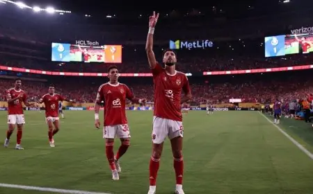 مدحت عبدالهادي: تحديات هجومية للأهلي بعد مغادرة وسام أبو علي