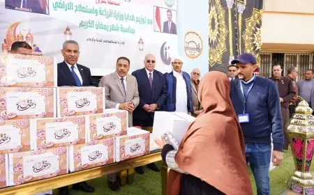 وزارة الزراعة تقدم 2000 كرتونة دعم للأسر الأولى بالرعاية في مطروح احتفالاً برمضان