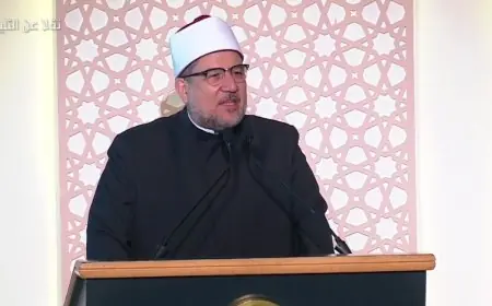 مختار جمعة: الإرهاب يفتت الدول ولا يرتبط بالدين