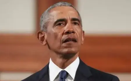 أوباما يكشف حقيقة الكائنات الفضائية ويفند خرافات المنطقة 51