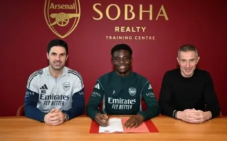 أرسنال يضمن مستقبل بوكايو ساكا بتوقيع عقد طويل الأمد