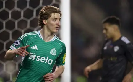 بطل سداسية نيوكاسل يلمع في تشكيلة ملحق ثمن نهائي دوري أبطال أوروبا