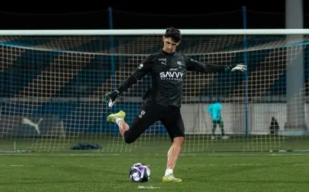 ياسين بونو يعبر عن إحساس سيء بعد تعادل الهلال والاتحاد في مباراة مثيرة