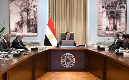 رئيس الوزراء يكشف عن رؤية وزارة التخطيط وخطة العمل للثلاثة أعوام القادمة لتعزيز التنمية الاقتصادية