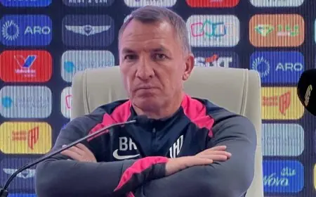 رودجرز مدرب القادسية يقارن بين كينيونيس وسواريز في الأسلوب والأداء