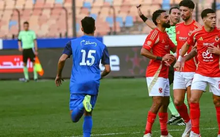اليوم الأهلي يصطدم بسموحة في مباراة مثيرة بالدوري المصري المرتقب