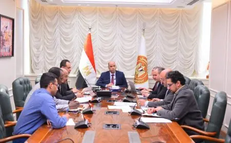 وزير العمل يعقد اجتماعًا هامًا لمتابعة التحضيرات للانتخابات النقابية العمالية