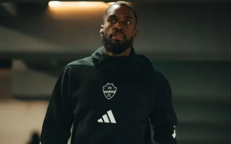 إيفان توني ورياض محرز يتألقان في تشكيلة الأهلي ضد ضمك مع عودة مميزة لإنزو ميو