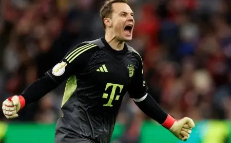 عودة مانويل نوير لتدريبات بايرن ميونيخ تعزز الآمال قبل مواجهة حاسمة ضد دورتموند