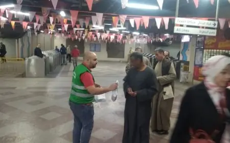 وزارة النقل تُقدّم ٥ آلاف وجبة يوميًا في مترو الأنفاق لتعزيز تجربة الركاب