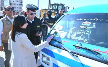 محافظ البحيرة تأمر بمراجعة التزام السائقين بالمسارات والتعريفة المحددة لضمان سلامة الطرق